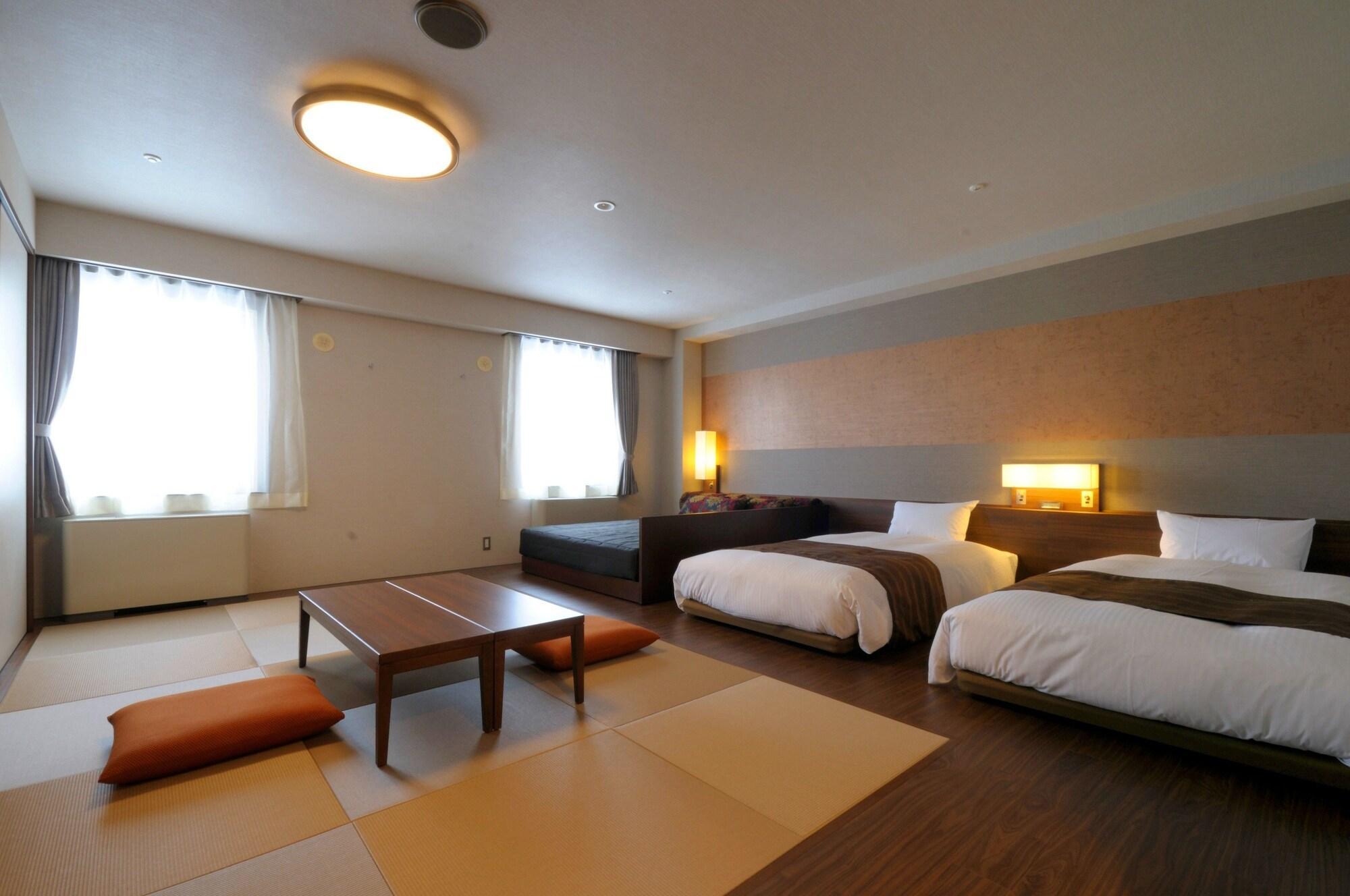 Hotel Niseko Alpen Kutchan Exterior foto
